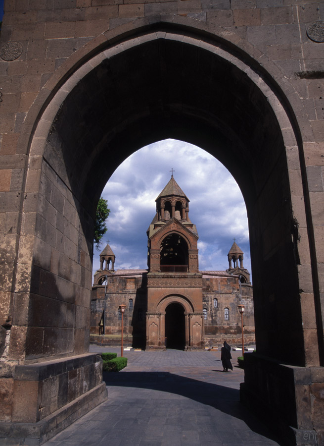 © Эрик Шахназарян - Echmiadzin [2]