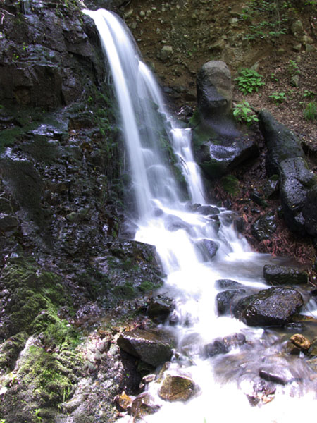 © MKRTICH BABAYAN - WATERFALL