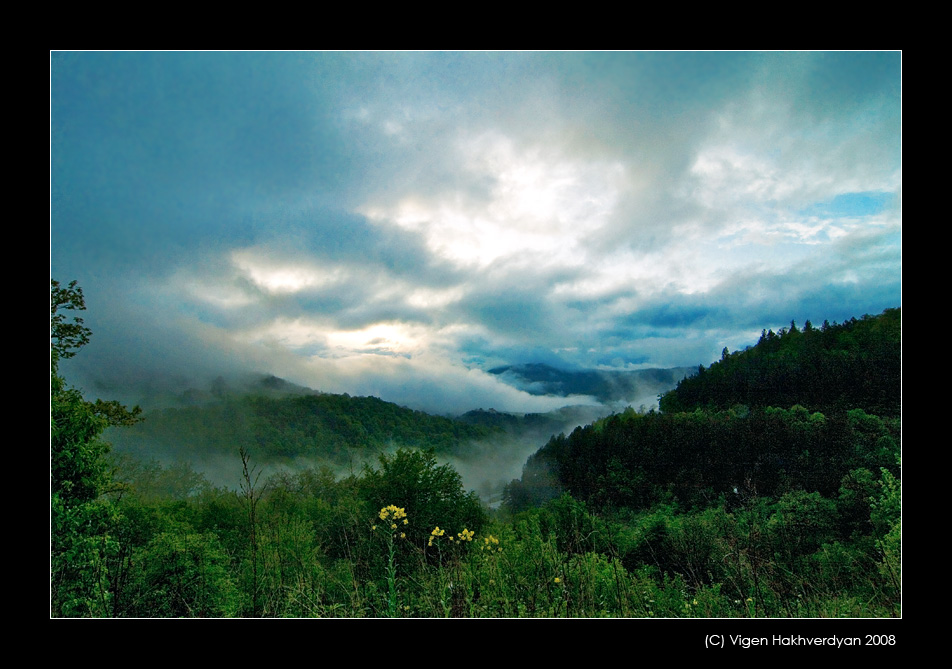 © Vigen Hakhverdyan - Рядом с облаками