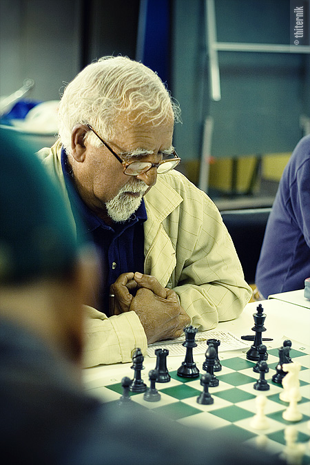 © Emma Grigoryan - an old chessplayer