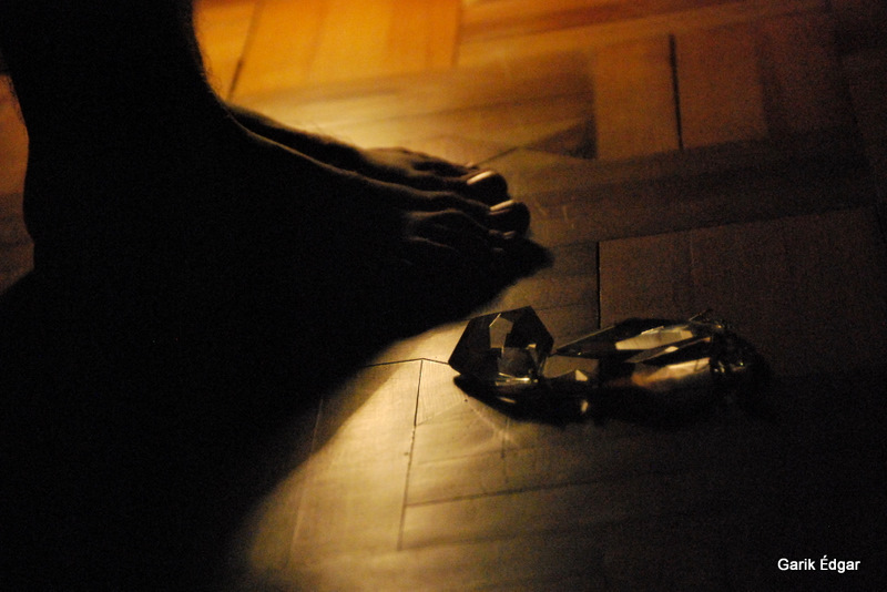 © Garik Edgar - diamonds on the soles of his feet...