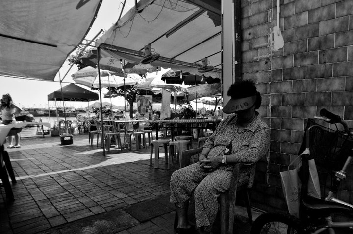 © Keith Ng - Afternoon sleep, Hong Kong