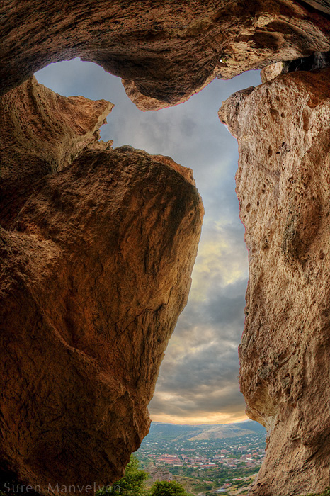 © Suren Manvelyan - Gost over Goris