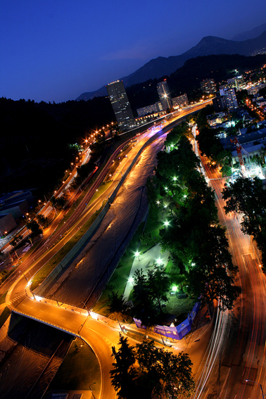 © sergio araya - Rio Mapocho