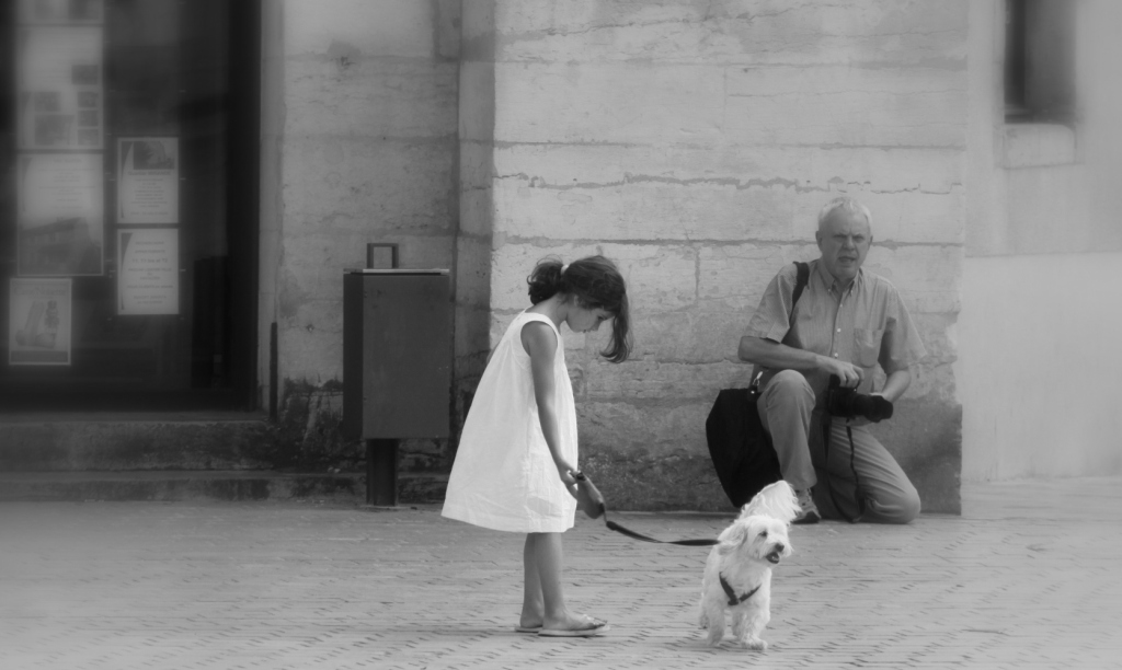 © An Malena - les enfants || la fille, le chien et le photographe