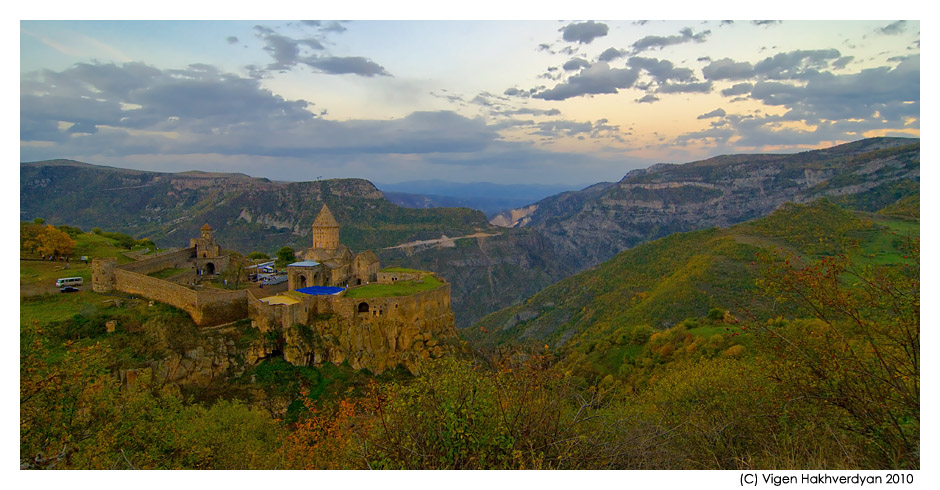 © Vigen Hakhverdyan - Tatev