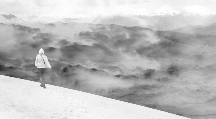 © Hayk Shalunts - Into the fog.