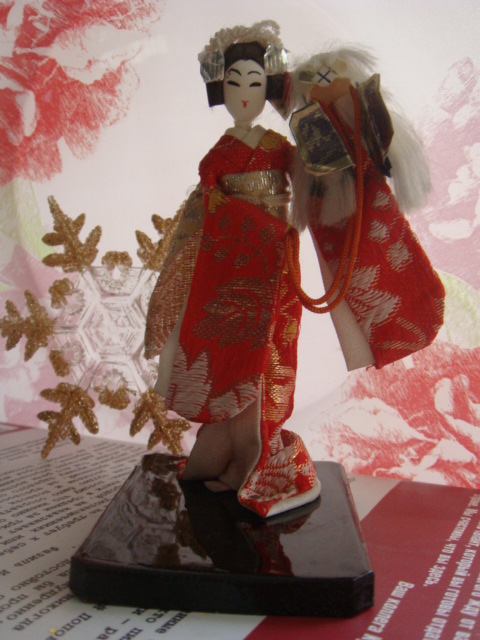 © Gayaneh Hovhannisyan - Japanese Doll