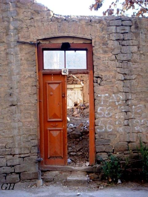 © Gayaneh Hovhannisyan - The Ruined House2