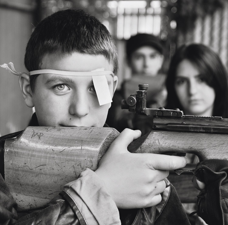 © Senekerimyan Hayk - Молодой стрелок.