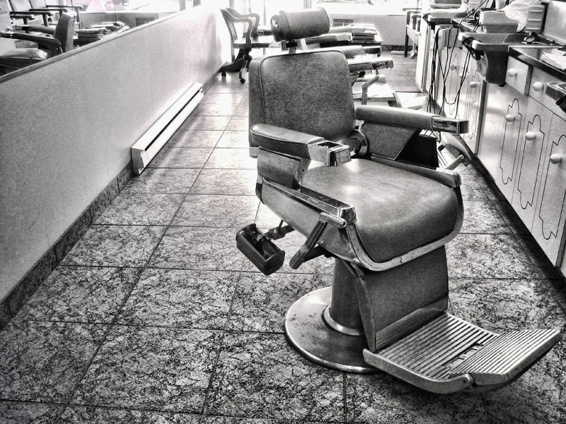 © Jean-Francois Dupuis - Barber chair