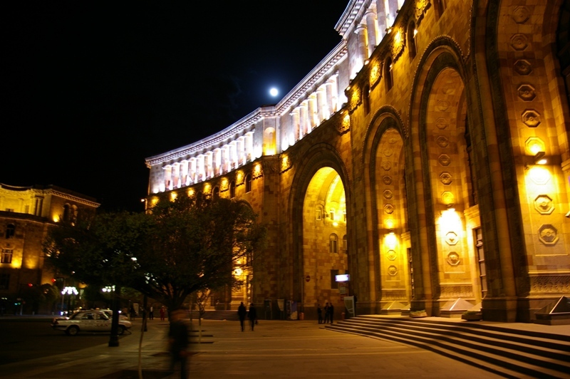 © Khachatur Martirosyan - Yerevan nights