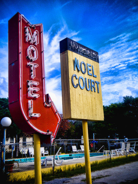 © Jean-Francois Dupuis - Motel