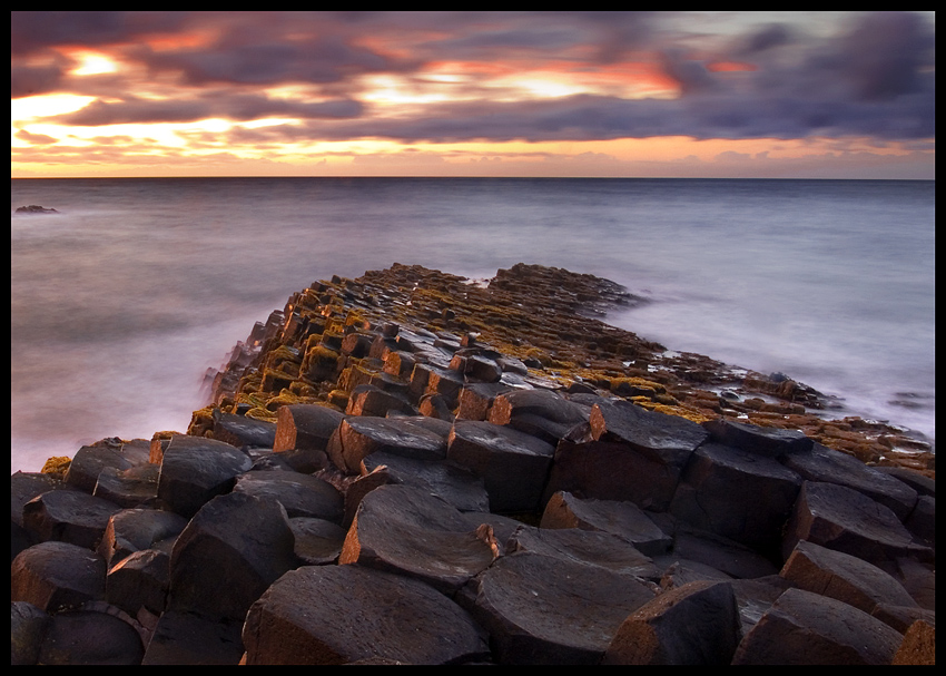 © Grzegorz Gluchy - Giants Causeway