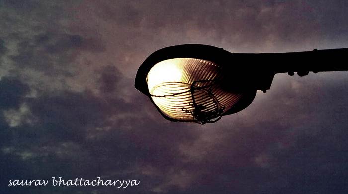 © Saurav Bhattacharyya - LAMP IN THE DARK