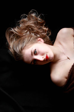 © Elvina Moire - red