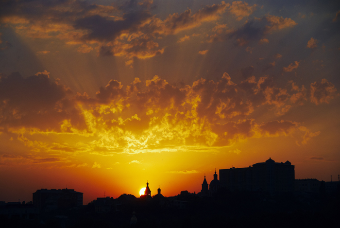 © Alexey Marchenko - Frying sunset