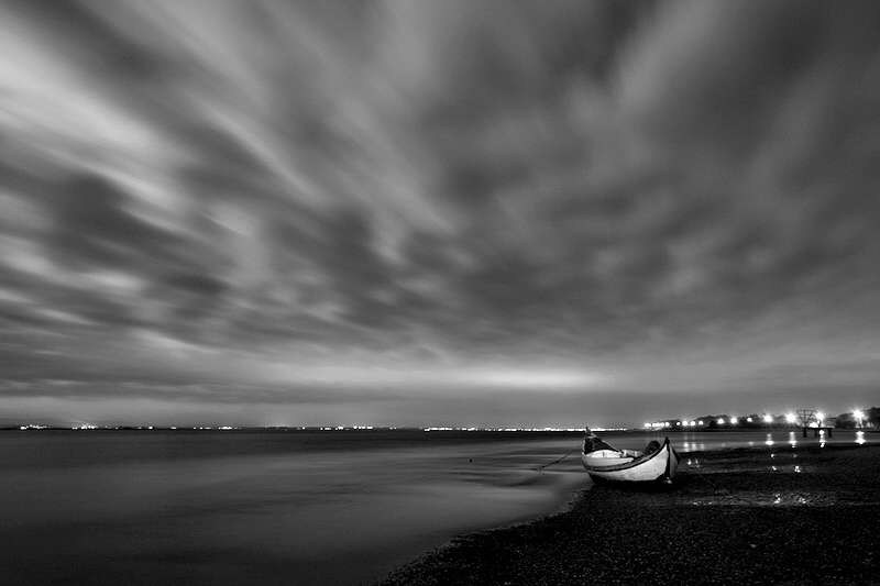 © F. Monteiro - Rainy night