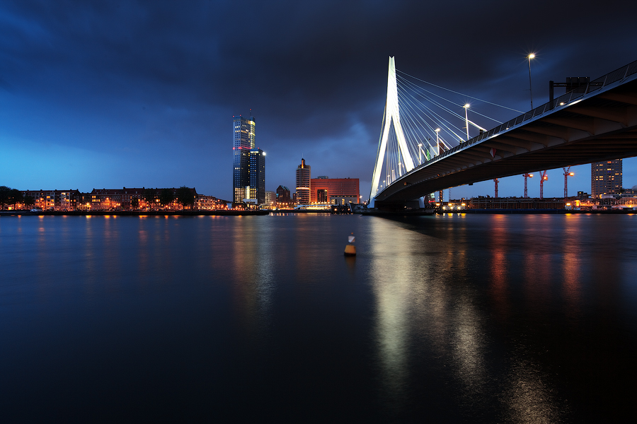 © Igor Ni - Lights of Rotterdam.