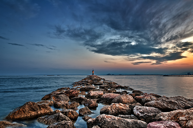 © KYRIAKOS STAVROU - Pathway to the lighthouse
