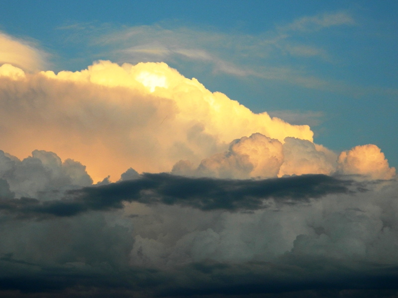 © Anna Bukina - approaching storm