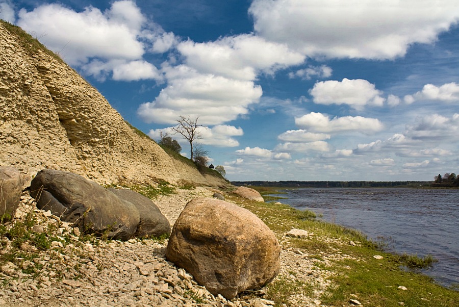 © Valentina - Stones