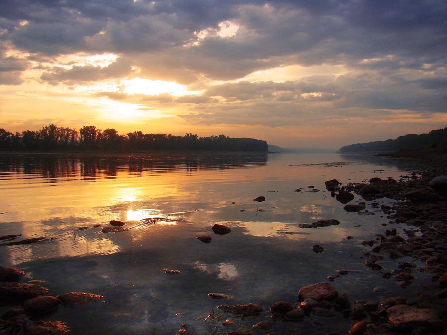 © Александр Шадраков - ХМУРЫЙ РАССВЕТ