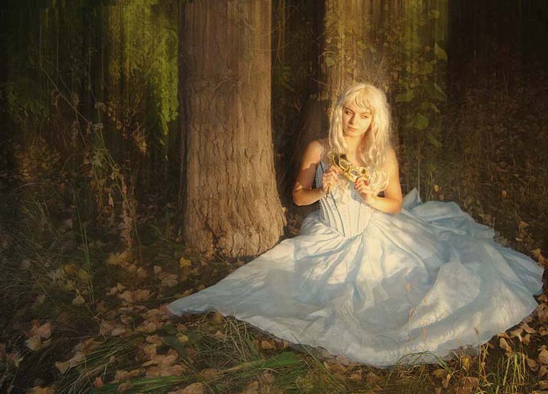 © Irina Roshupkina - In the magic forest...