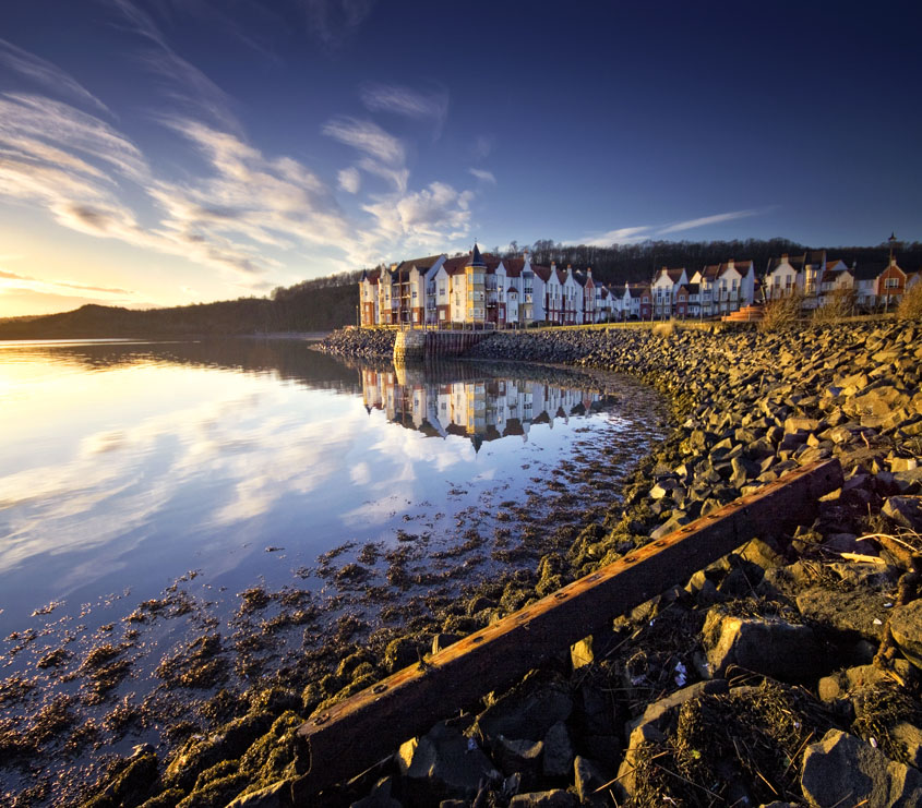 © Arnold Ochman - Home by the Sea