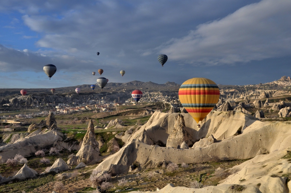 © Lachezar Georgiev - Cappadocia - Fly