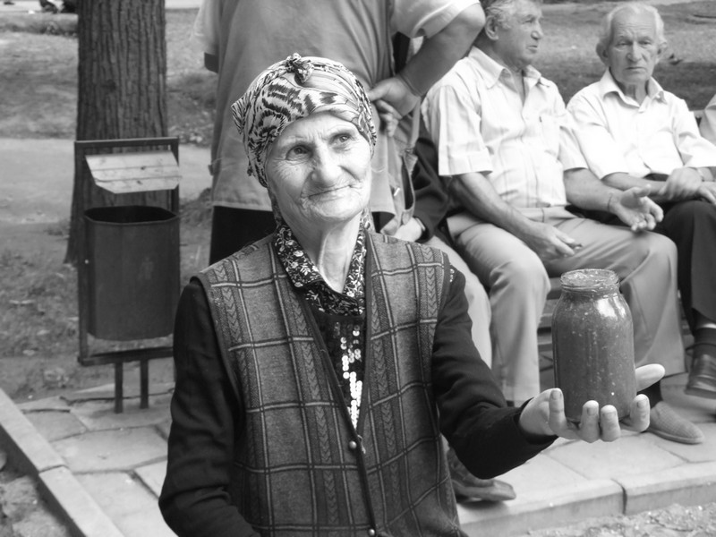 © Mgolombe - Armenian woman