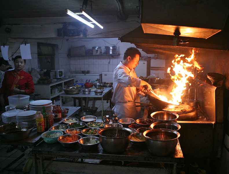 © Serguei Davidiak - Chinese cook-room