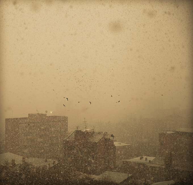 © Shushan Harutyunyan - А снег идёт 2