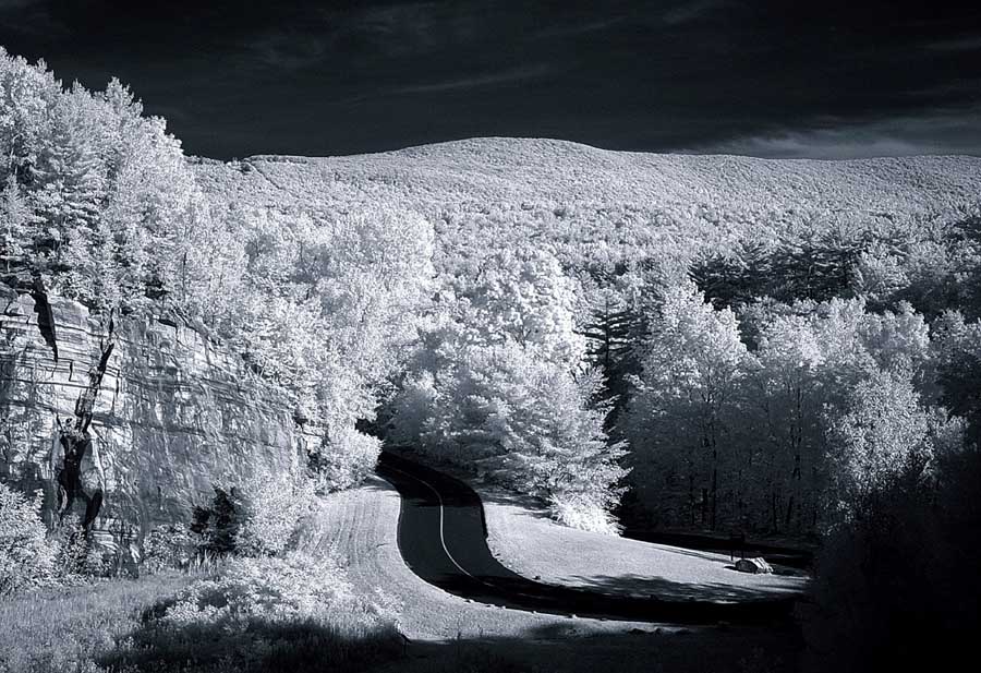 © Aleksey Myagkov - Сельская дорога в Массачусетсе -*- Country road, Massachusets