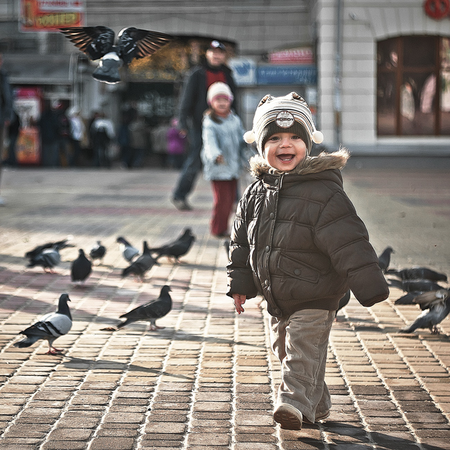 © Владимир Кусмарцев - Runnig away: bye-bye, Mom