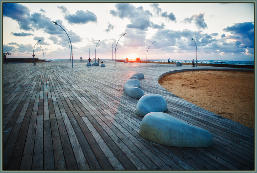 © Alexander Tolchinskiy - Tel-Aviv 5928