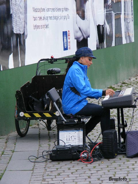 © flemming rasmussen - Street music