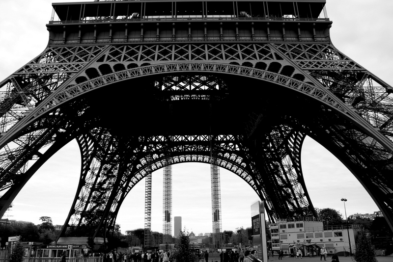 © dorca dacian - a part of eiffel