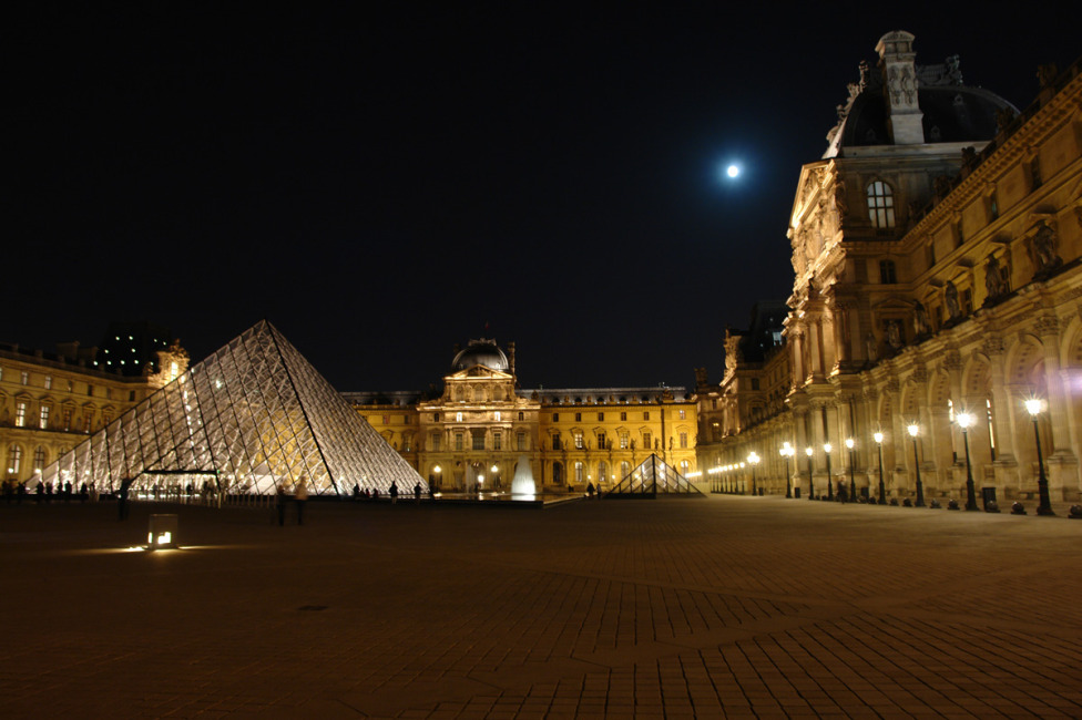 © alexander benenson - Louvre