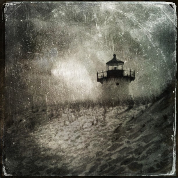 © Jean-Francois Dupuis - lighthouse