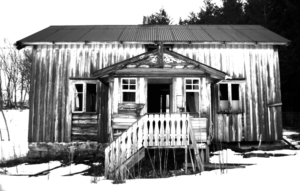 © Ronny Hansen - Abandoned house