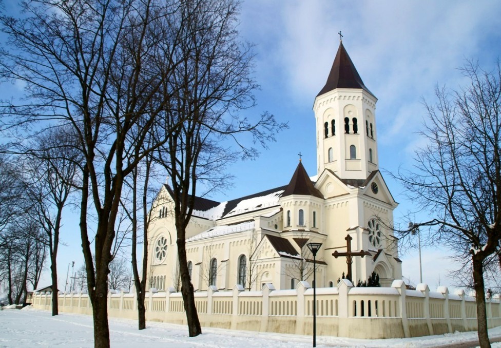 © Evgeny Terentiev - Католический Храм в Литве