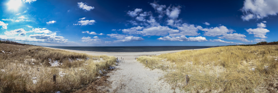 © Maximilian Buckup - почти весенняя панорама на берегу Балтики...