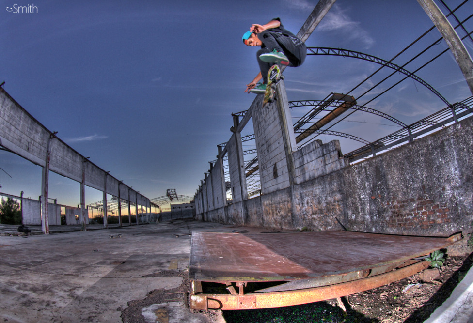 © Diogo Smith - Hdr Skateboard