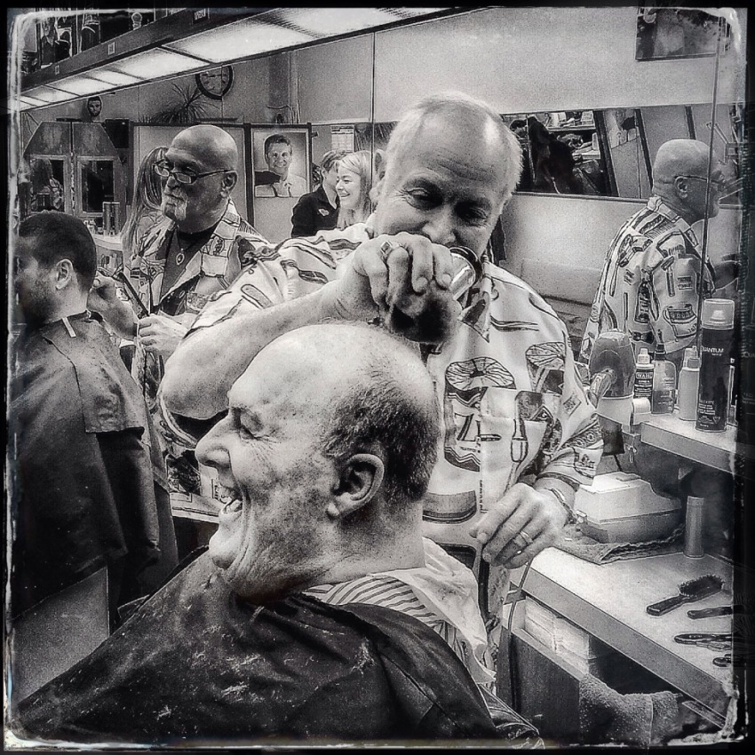 © Jean-Francois Dupuis - The barber