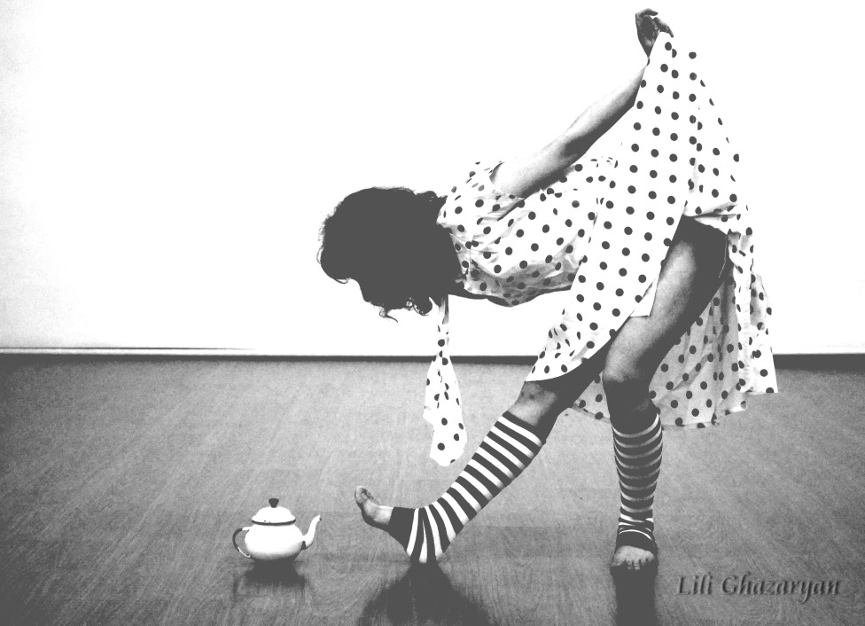© Lilli Ghazaryan - The Teapot Girl