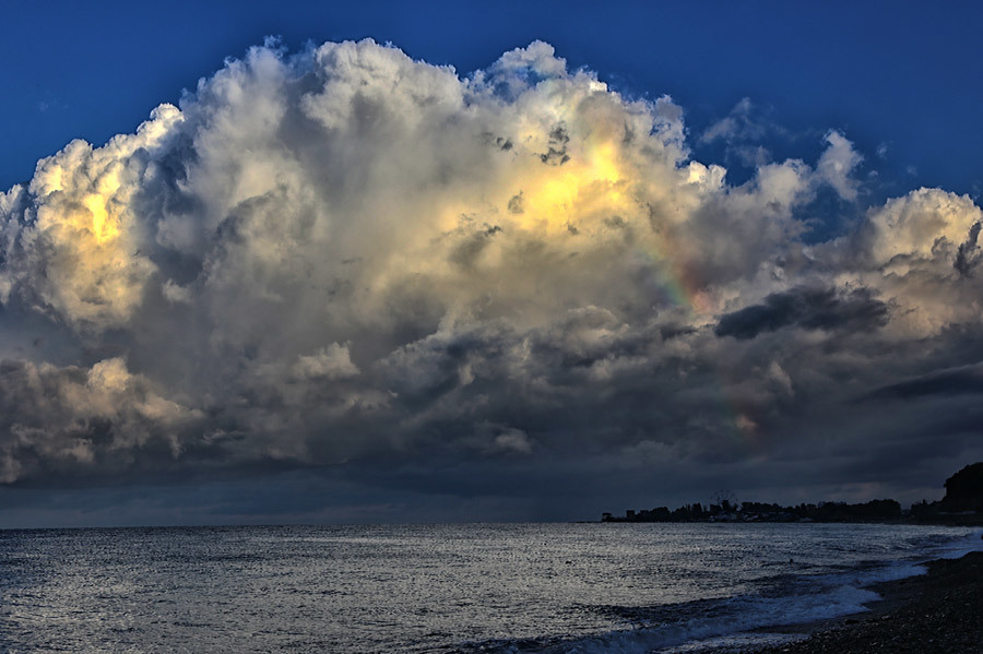 © Александр Варыханов - Rainbow after the storm