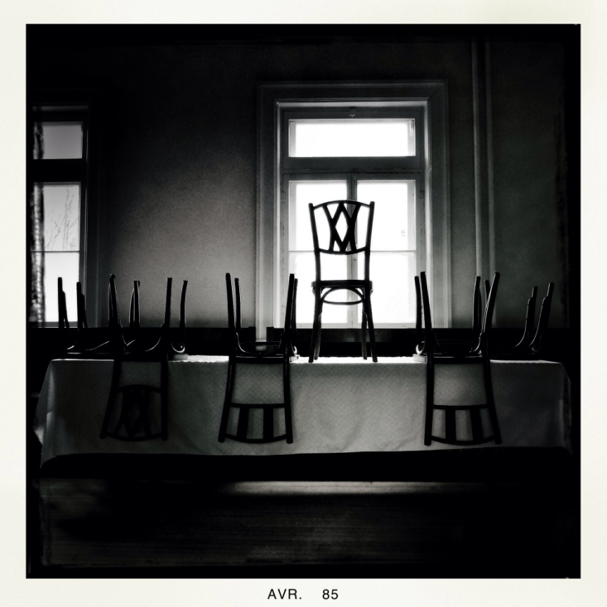 © Jean-Francois Dupuis - Chairs