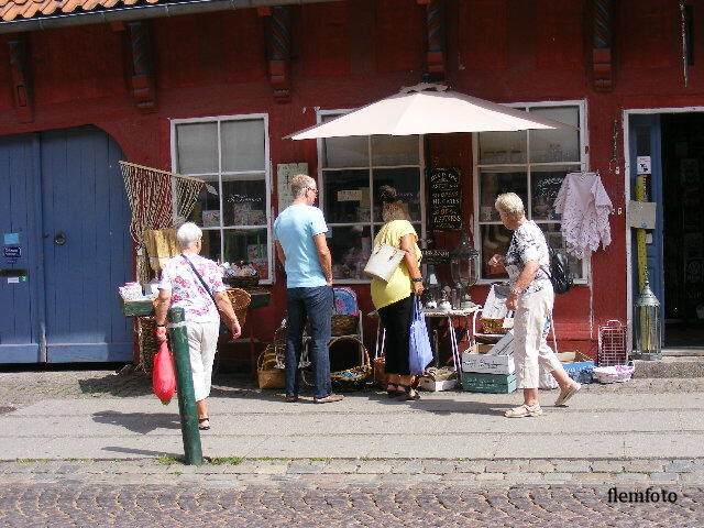 © flemming rasmussen - Street market