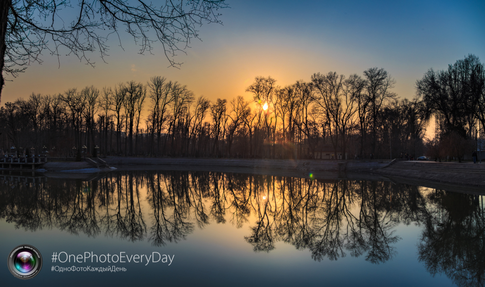 © Nikolay Shumilov - Reflection